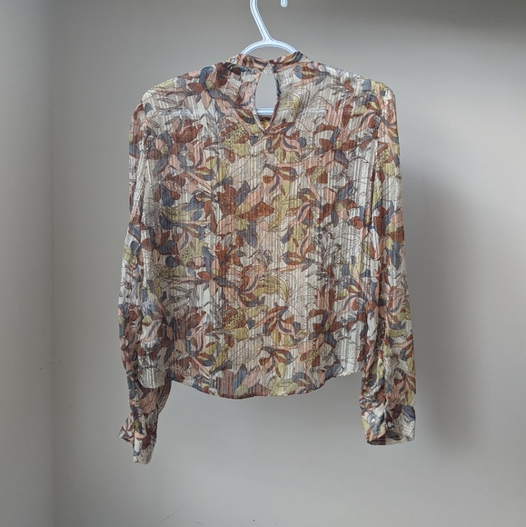 Embroidered Floral Print Blouse - Picture 10 of 13